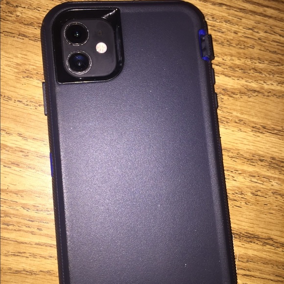 Used iPhone - Picture 3 of 3